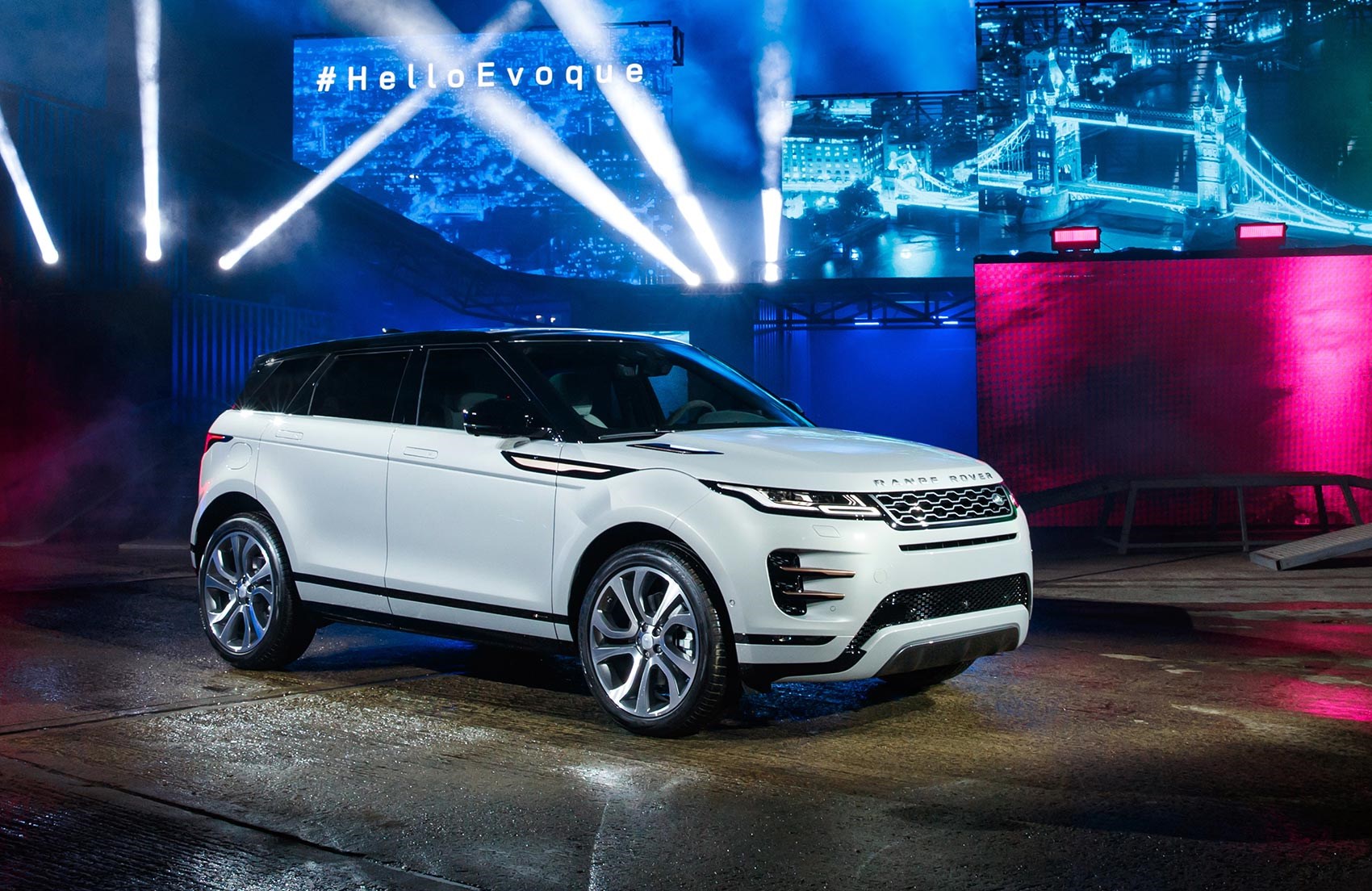 2019 Range Rover Evoque Review